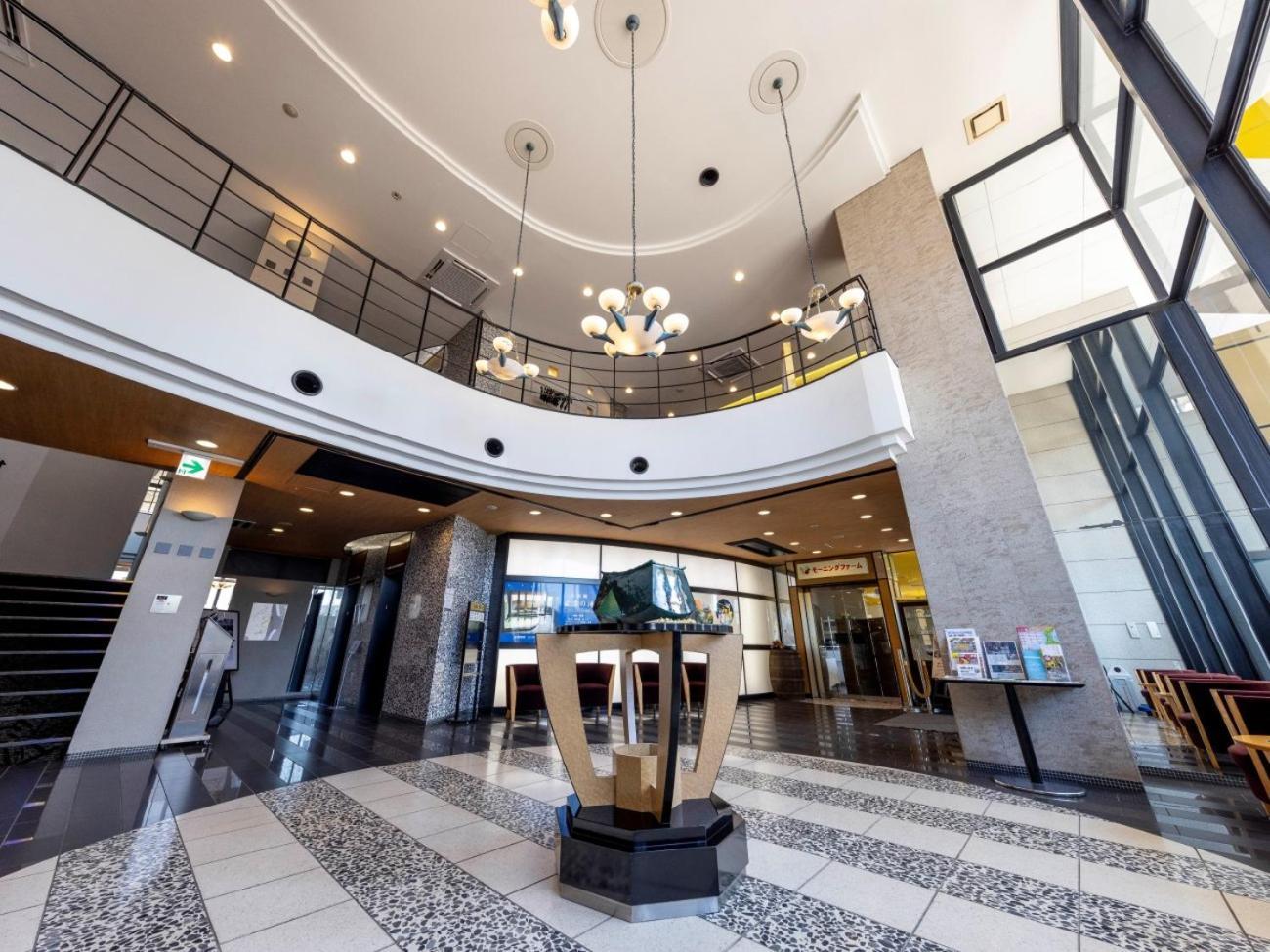 Apa Hotel Kagadaishoji Ekimae Kaga  Exterior foto